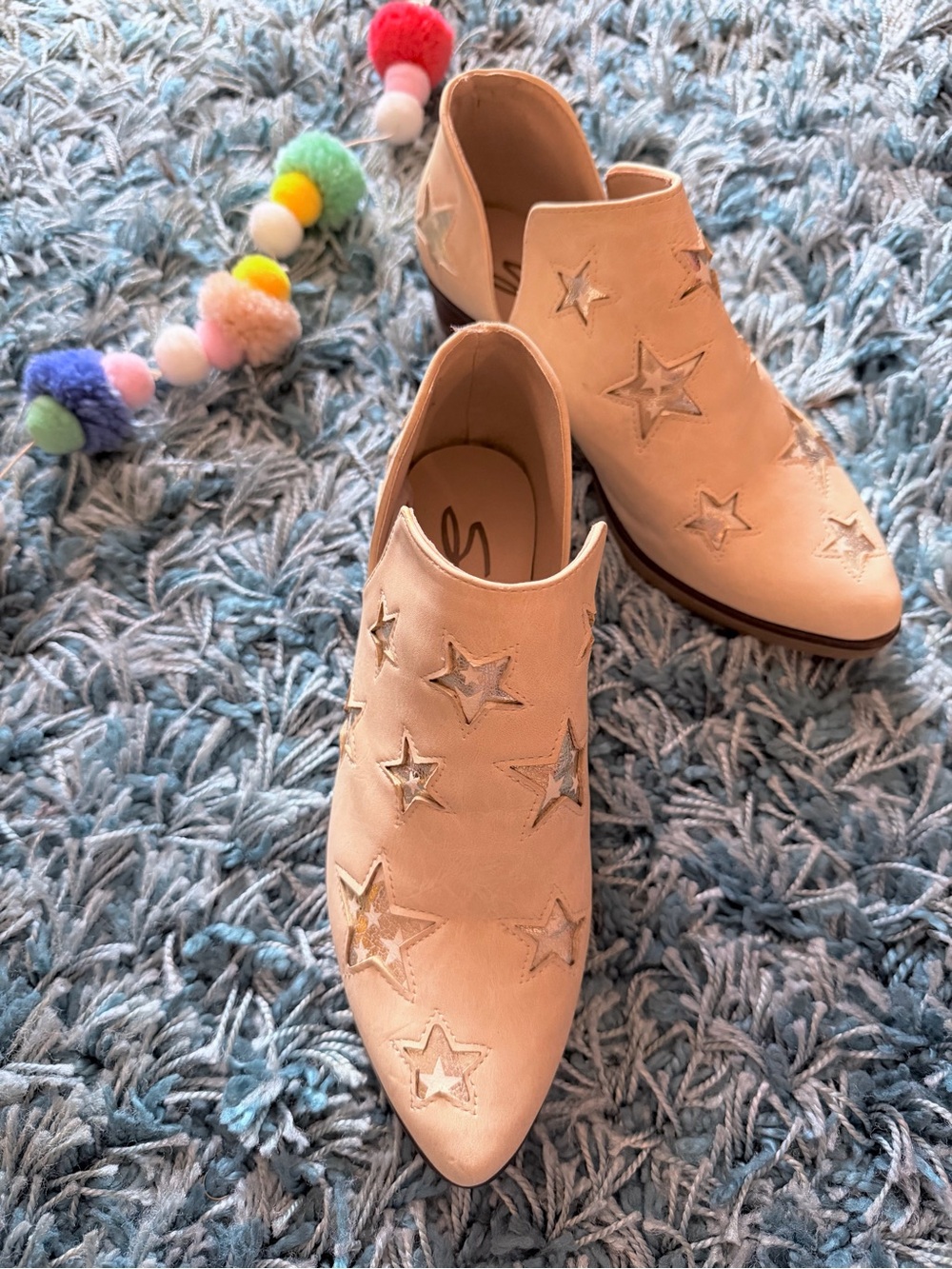 Seven7 — Austin Beige Pink Star Cutout Pointed Ankle Booties